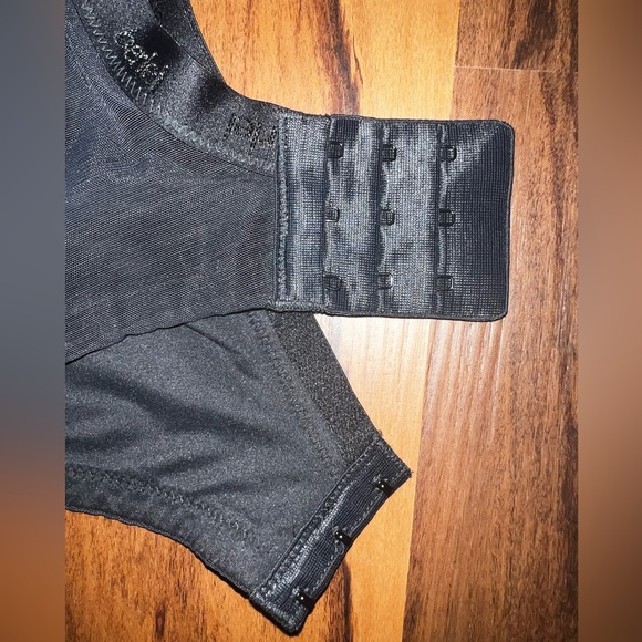 Berlei Beauty Stripe Underwired Minimizer Bra Sz 34H - Picture 6 of 9